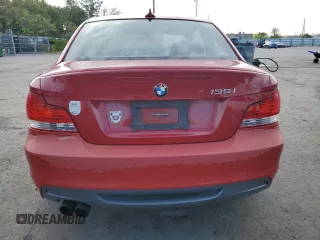 2009 BMW 1 Series 135i with VIN WBAUC73559VK95229, listed as a Copart auction lot 55657105 with 130,207 mi miles and Clean Title. Bid and sale history available at carsss.com. Image 6.