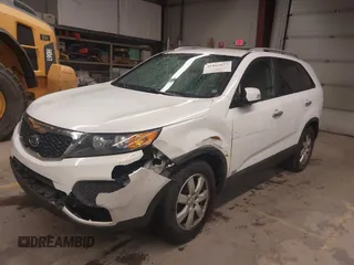 2012 Kia Sorento LX with VIN 5XYKTDA2XCG250013, listed as a IAAI auction lot 41863672 with 172,118 mi miles. Bid and sale history available at carsss.com. Image 2.
