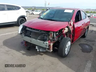 2015 Nissan Versa SV with VIN 3N1CN7AP2FL834014, listed as a IAAI auction lot 42169624 with 70,046 mi miles. Bid and sale history available at carsss.com. Image 6.