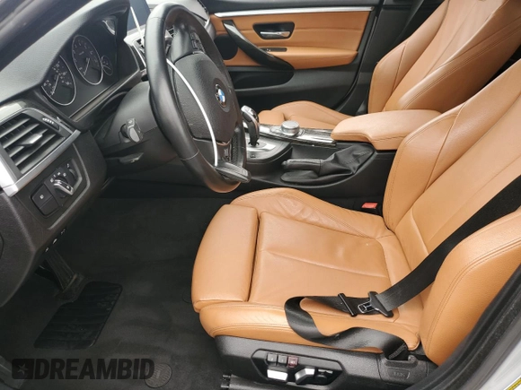 2019 BMW 4 Series 430i z VIN WBA4J1C58KBM12201, wystawiony jako Copart lot #54448715 z przebiegiem 68 574 mil mil oraz Szkoda całkowita • Salvage title. Historia ofert i sprzedaży dostępna na DreamBid. Obrazek 7.