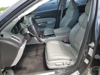 2015 Acura TLX z VIN 19UUB1F39FA010534, wystawiony jako Copart lot #53832965 z przebiegiem 135 311 mil mil oraz Szkoda całkowita • Salvage title. Historia ofert i sprzedaży dostępna na DreamBid. Obrazek 7.