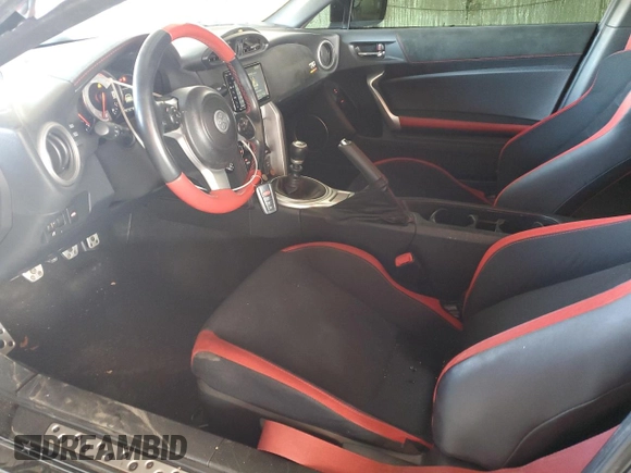 2019 Toyota 86 GT z VIN JF1ZNAE19K9701575, wystawiony jako Copart lot #55909595 z przebiegiem 45 739 mil mil oraz Szkoda całkowita • Salvage title. Historia ofert i sprzedaży dostępna na DreamBid. Obrazek 7.