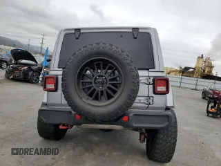 2018 Jeep Wrangler Unlimited Rubicon z VIN 1C4HJXFG9JW237646, wystawiony jako Copart lot #52906915 z przebiegiem 43 667 mil mil oraz Szkoda całkowita • Salvage title. Historia ofert i sprzedaży dostępna na DreamBid. Obrazek 6.