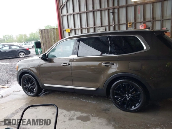 2021 Kia Telluride SX with VIN 5XYP5DHC6MG108631, listed as a IAAI auction lot 42080060 with 83,190 mi miles. Bid and sale history available at carsss.com. Image 14.