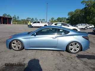 2011 Hyundai Genesis Coupe with VIN KMHHT6KD8BU044185, listed as a IAAI auction lot 42189787 with 136,039 mi miles and . Bid and sale history available at DreamBid. Image 14.