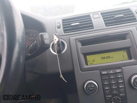 2012 Volvo C30 с VIN YV1672MKXC2275214, выставлен на аукционе IAAI как лот 42377318 с пробегом 166 496 миль миль и . История ставок и продаж доступна на DreamBid. Изображение 11.