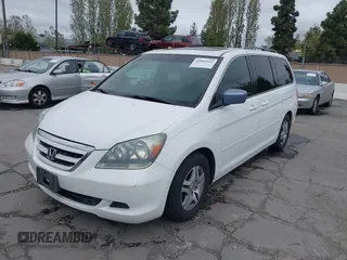 2006 Honda Odyssey EX-L with VIN 5FNRL38636B455489, listed as a IAAI auction lot 42068929 with 289,673 mi miles. Bid and sale history available at carsss.com. Image 6.
