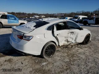 2020 Chevrolet Malibu RS with VIN 1G1ZG5STXLF044315, listed as a Copart auction lot 88802405 with 69,321 mi miles and Salvage Title. Bid and sale history available at carsss.com. Image 3.