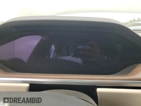 2023 Tesla Model S z VIN 5YJSA1E58PF531166, wystawiony jako Copart lot #51827565 z przebiegiem Nie podano mil oraz Szkoda całkowita • Salvage title. Historia ofert i sprzedaży dostępna na DreamBid. Obrazek 9.