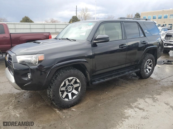 2022 Toyota 4Runner TRD Off Road with VIN JTEPU5JR1N6022506, listed as a Copart auction lot 47135275 with 60,818 mi miles and Non Repairable. Bid and sale history available at carsss.com. Image 1.