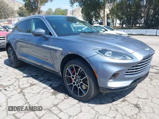 2021 Aston Martin DBX z VIN SCFVUJAW8MTV02568, wystawiony jako IAAI lot #42183964 z przebiegiem 53 608 mil mil oraz . Historia ofert i sprzedaży dostępna na DreamBid. Obrazek 1.