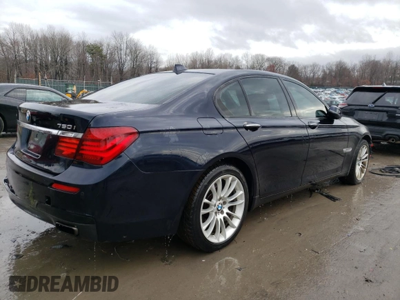 2014 BMW 7 Series 750i xDrive with VIN WBAYB6C57ED224998, listed as a Copart auction lot 81931474 with 0 mi miles and Salvage Title. Bid and sale history available at carsss.com. Image 3.