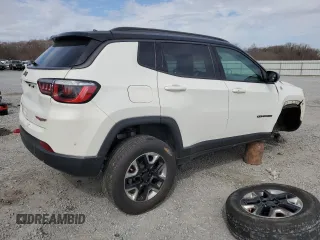 2018 Jeep Compass Trailhawk with VIN 3C4NJDDB9JT451440, listed as a Copart auction lot 47638765 with 115,683 mi miles and Salvage Title. Bid and sale history available at carsss.com. Image 3.