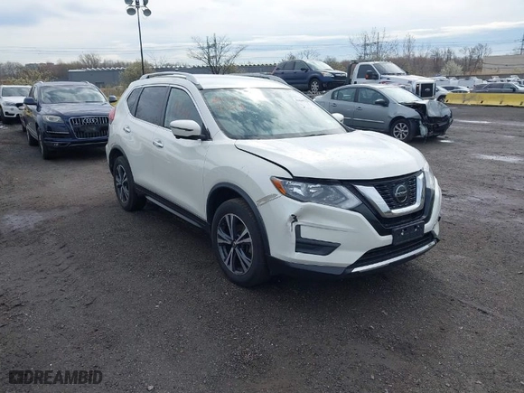 2020 Nissan Rogue SV with VIN JN8AT2MV8LW137111, listed as a IAAI auction lot 41849729 with 59,773 mi miles. Bid and sale history available at carsss.com. Image 1.