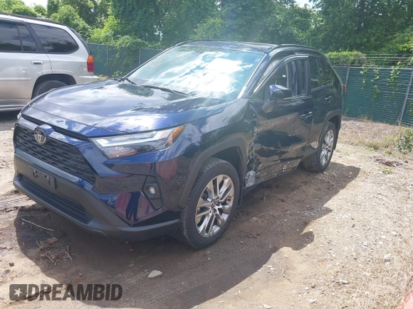 2024 Toyota RAV4 XLE Premium with VIN 2T3A1RFV4RW411404, listed as a IAAI auction lot 42342453 with 20,741 mi miles and . Bid and sale history available at DreamBid. Image 18.