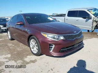 2017 Kia Optima EX with VIN 5XXGU4L31HG172001, listed as a IAAI auction lot 41763595 with 212,254 mi miles. Bid and sale history available at carsss.com. Image 1.
