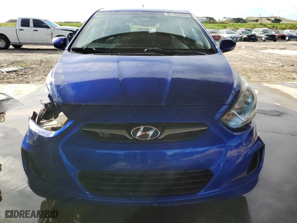 2014 Hyundai Accent GS with VIN KMHCT5AE8EU175586, listed as a Copart auction lot 87163834 with 88,190 mi miles and Non Repairable. Bid and sale history available at carsss.com. Image 5.