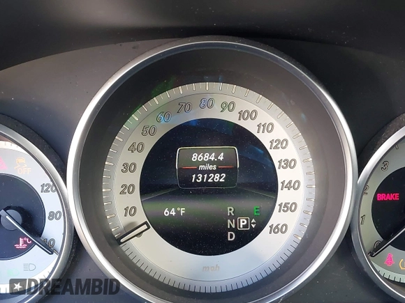2015 Mercedes-Benz E-Class E 350 Luxury with VIN WDDHF8JB7FB115231, listed as a IAAI auction lot 41363482 with 132,000 mi miles. Bid and sale history available at carsss.com. Image 15.