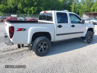 2007 Chevrolet Colorado 1LT z VIN 1GCDT13E978249656, wystawiony jako IAAI lot #42445862 z przebiegiem 115 298 mil mil oraz . Historia ofert i sprzedaży dostępna na DreamBid. Obrazek 4.