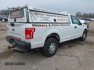 2016 Ford F-150 XL with VIN 1FTMF1C8XGKF30322, listed as a IAAI auction lot 41892940 with 255,792 mi miles. Bid and sale history available at carsss.com. Image 4.
