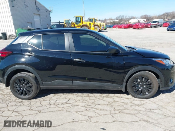 2021 Nissan Kicks S with VIN 3N1CP5BV6ML540480, listed as a IAAI auction lot 41822119 with 34,241 mi miles. Bid and sale history available at carsss.com. Image 14.