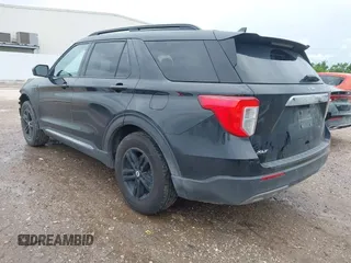 2023 Ford Explorer XLT с VIN 1FMSK7DH0PGA06230, выставлен на аукционе IAAI как лот 42460480 с пробегом 54 848 миль миль и . История ставок и продаж доступна на DreamBid. Изображение 3.