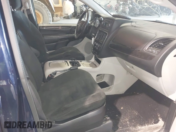 2016 Dodge Grand Caravan SXT with VIN 2C4RDGCG1GR169120, listed as a IAAI auction lot 40546763 with 79,726 mi miles and . Bid and sale history available at DreamBid. Image 5.