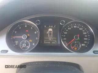 2013 Volkswagen CC Lux with VIN WVWRN7AN6DE568287, listed as a Copart auction lot 59983285 with 157,719 mi miles and Clean title. Bid and sale history available at DreamBid. Image 9.