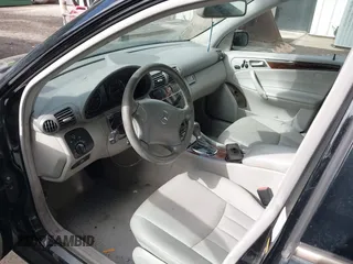 2007 Mercedes-Benz C 280 Luxury with VIN WDBRF92H17F897526, listed as a IAAI auction lot 41710061 with 146,885 mi miles and . Bid and sale history available at DreamBid. Image 5.