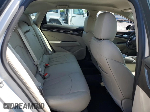 2018 Buick LaCrosse Essence with VIN 1G4ZP5SS3HU206802, listed as a Copart auction lot 68867894 with 44,916 mi miles and Salvage Title. Bid and sale history available at carsss.com. Image 10.