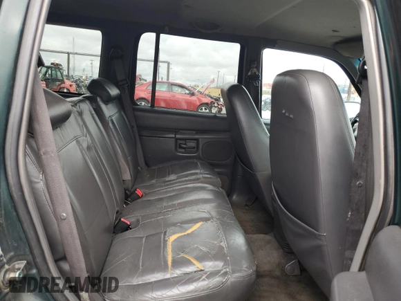 2000 Ford Explorer XLT z VIN 1FMZU73E9YZB18904, wystawiony jako Copart lot #47890925 z przebiegiem 248 363 mil mil oraz Szkoda całkowita • Salvage title. Historia ofert i sprzedaży dostępna na DreamBid. Obrazek 12.