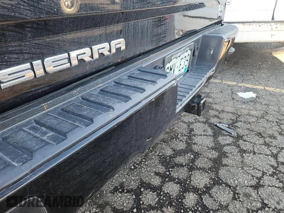 2018 GMC Sierra 1500 SLE z VIN 1GTV2MEC7JZ355593, wystawiony jako IAAI lot #42575783 z przebiegiem 172 588 mil mil oraz . Historia ofert i sprzedaży dostępna na DreamBid. Obrazek 1.