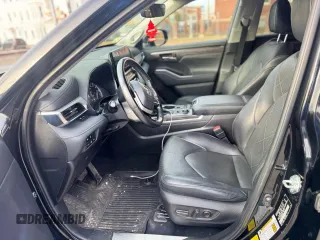 2022 Toyota Highlander Platinum z VIN 5TDFZRBH0NS226809, wystawiony jako Copart lot #51350925 z przebiegiem 25 146 mil mil oraz Czysty tytuł • Clean title. Historia ofert i sprzedaży dostępna na DreamBid. Obrazek 5.