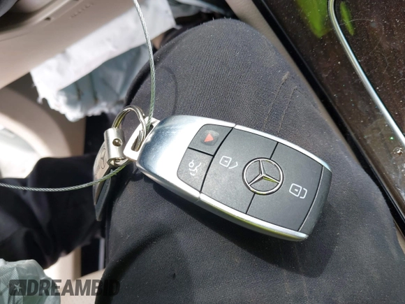 2021 Mercedes-Benz GLC 300 z VIN W1N0G8DB7MF987844, wystawiony jako IAAI lot #42460202 z przebiegiem 39 784 mil mil oraz . Historia ofert i sprzedaży dostępna na DreamBid. Obrazek 11.