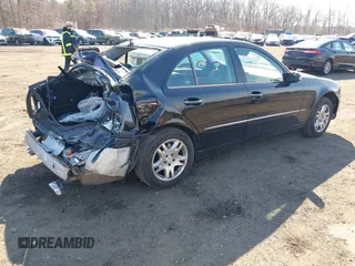 2005 Mercedes-Benz E 320 with VIN WDBUF82J55X177595, listed as a IAAI auction lot 41621451 with 112,737 mi miles and . Bid and sale history available at carsss.com. Image 4.