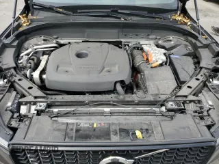 2022 Volvo XC60 Recharge Plug-In Hybrid R-Design with VIN YV4BR0DM9N1905234, listed as a Copart auction lot 50223845 with 30,114 mi miles and Salvage Title. Bid and sale history available at carsss.com. Image 12.