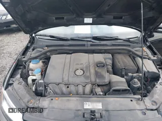 2011 Volkswagen Jetta SEL z VIN 3VWLZ7AJ2BM349306, wystawiony jako IAAI lot #38222989 z przebiegiem 198 462 mil mil oraz . Historia ofert i sprzedaży dostępna na DreamBid. Obrazek 10.