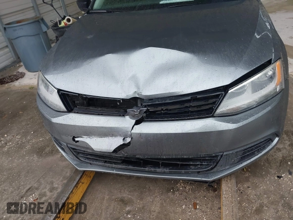 2013 Volkswagen Jetta S с VIN 3VW2K7AJ4DM216470, выставлен на аукционе IAAI как лот 41619015 с пробегом 110 162 миль миль и . История ставок и продаж доступна на DreamBid. Изображение 6.
