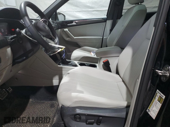 2022 Volkswagen Tiguan SE R-Line Black with VIN 3VV8B7AX3NM105154, listed as a Copart auction lot 58856995 with 76,723 mi miles and Clean title. Bid and sale history available at DreamBid. Image 7.