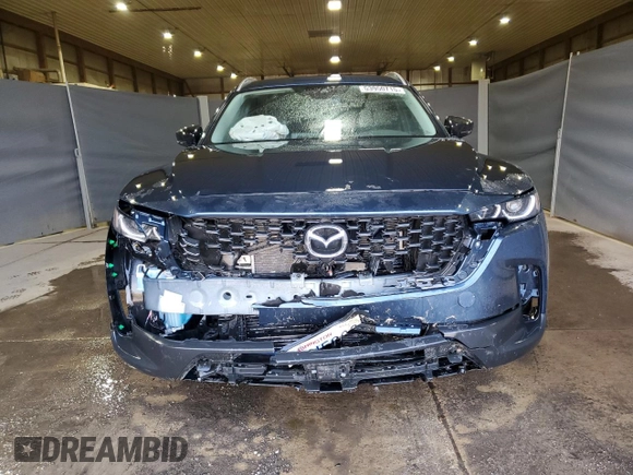 2024 Mazda CX-50 2.5 S Preferred Package with VIN 7MMVABBMXRN181686, listed as a Copart auction lot 53950715 with 40,180 mi miles and Clean Title. Bid and sale history available at carsss.com. Image 5.