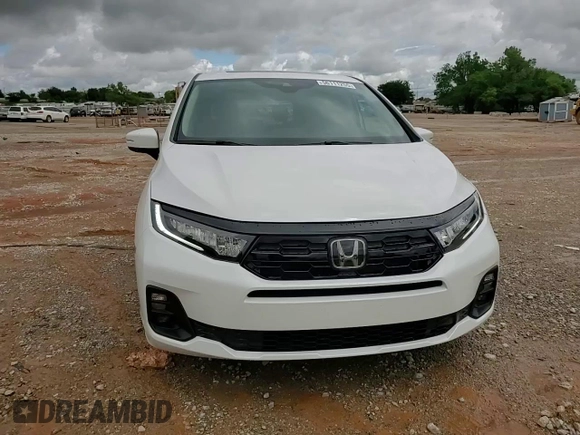 2025 Honda Odyssey Touring with VIN 5FNRL6H8XSB039033, listed as a Copart auction lot 56111255 with 4,842 mi miles and Salvage title. Bid and sale history available at DreamBid. Image 14.