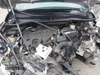 2018 Toyota C-HR XLE with VIN NMTKHMBX4JR023586, listed as a IAAI auction lot 41890863 with 86,958 mi miles and . Bid and sale history available at DreamBid. Image 10.