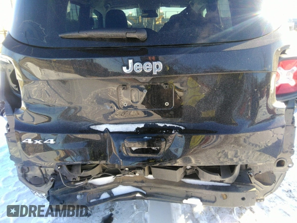 2021 Jeep Renegade Jeepster with VIN ZACNJDAB0MPN22313, listed as a IAAI auction lot 41072265 with 26,038 mi miles and . Bid and sale history available at DreamBid. Image 6.