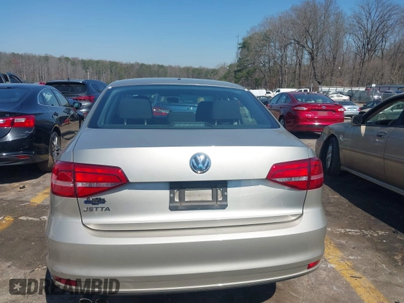 2015 Volkswagen Jetta S с VIN 3VW2K7AJ5FM277619, выставлен на аукционе IAAI как лот 41786668 с пробегом 73 073 миль миль и . История ставок и продаж доступна на DreamBid. Изображение 16.