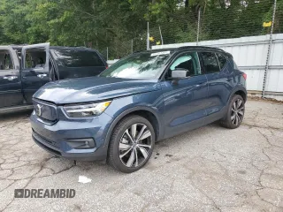 2022 Volvo XC40 Twin Ultimate with VIN YV4ED3UB8N2657922, listed as a Copart auction lot 62161365 with 34,544 mi miles and Salvage title. Bid and sale history available at DreamBid. Image 1.