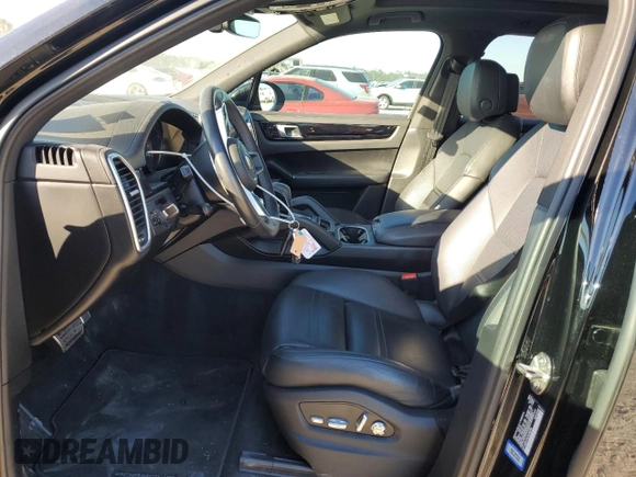 2020 Porsche Cayenne S z VIN WP1AB2AY4LDA28703, wystawiony jako Copart lot #80718034 z przebiegiem 35 003 mil mil oraz Szkoda całkowita • Salvage title. Historia ofert i sprzedaży dostępna na DreamBid. Obrazek 7.