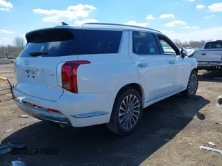 2024 Hyundai Palisade Calligraphy z VIN KM8R7DGE1RU760287, wystawiony jako IAAI lot #41901721 z przebiegiem 26 359 mil mil oraz . Historia ofert i sprzedaży dostępna na DreamBid. Obrazek 4.