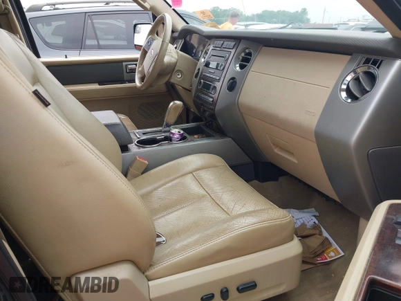2014 Ford Expedition Max XLT с VIN 1FMJK1J52EEF39160, выставлен на аукционе IAAI как лот 42266091 с пробегом 228 180 миль миль и . История ставок и продаж доступна на DreamBid. Изображение 5.