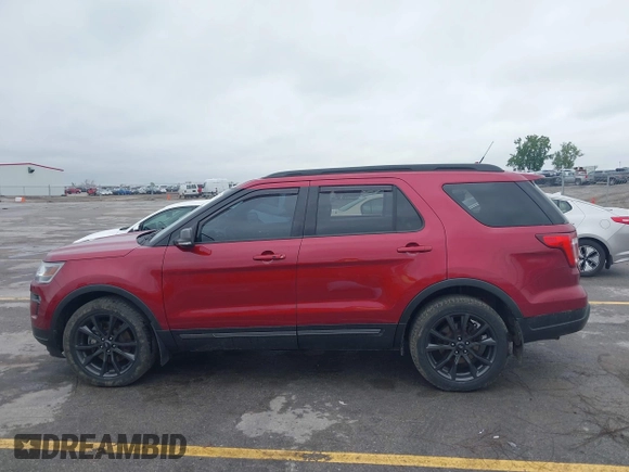 2019 Ford Explorer XLT z VIN 1FM5K8D80KGA41393, wystawiony jako IAAI lot #42287545 z przebiegiem 72 162 mil mil oraz . Historia ofert i sprzedaży dostępna na DreamBid. Obrazek 15.