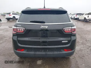 2020 Jeep Compass Latitude z VIN 3C4NJCBB2LT162156, wystawiony jako IAAI lot #41954922 z przebiegiem 41 426 mil mil oraz . Historia ofert i sprzedaży dostępna na DreamBid. Obrazek 16.